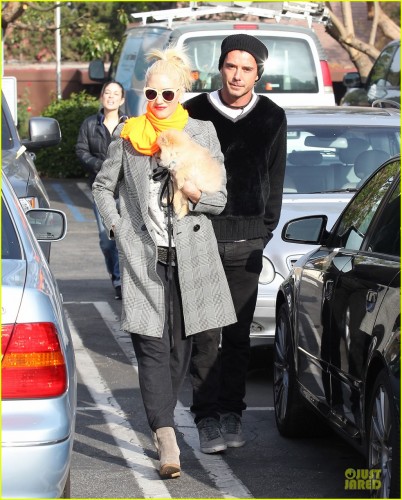 gwen-stefani-zumas-school-dropoff-11